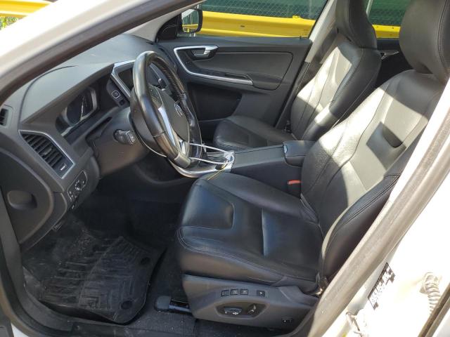2016 VOLVO XC60 T5 PR - YV4612RK3G2785987