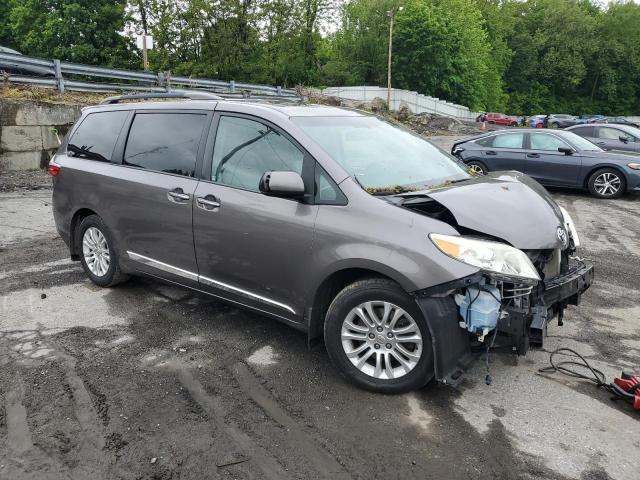 Vin: 5tdyk3dc4fs659692, lot: 57248355, toyota all models xle 20154