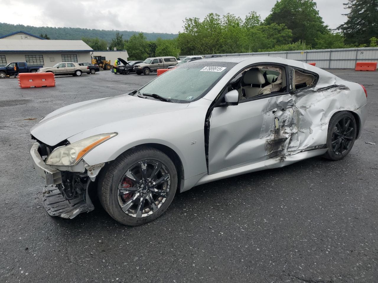  Salvage INFINITI Q60