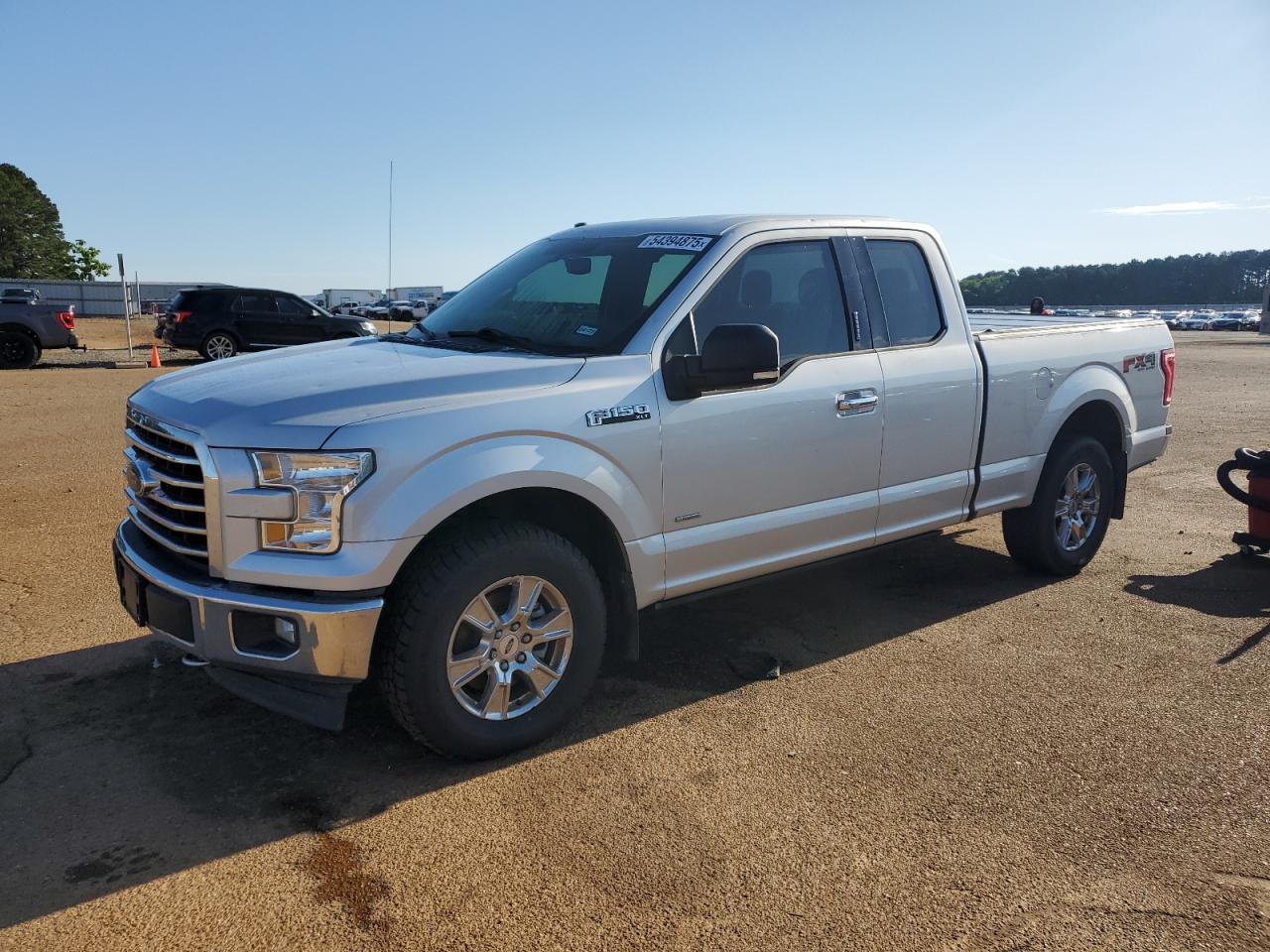 FORD F-150 SUPER CAB