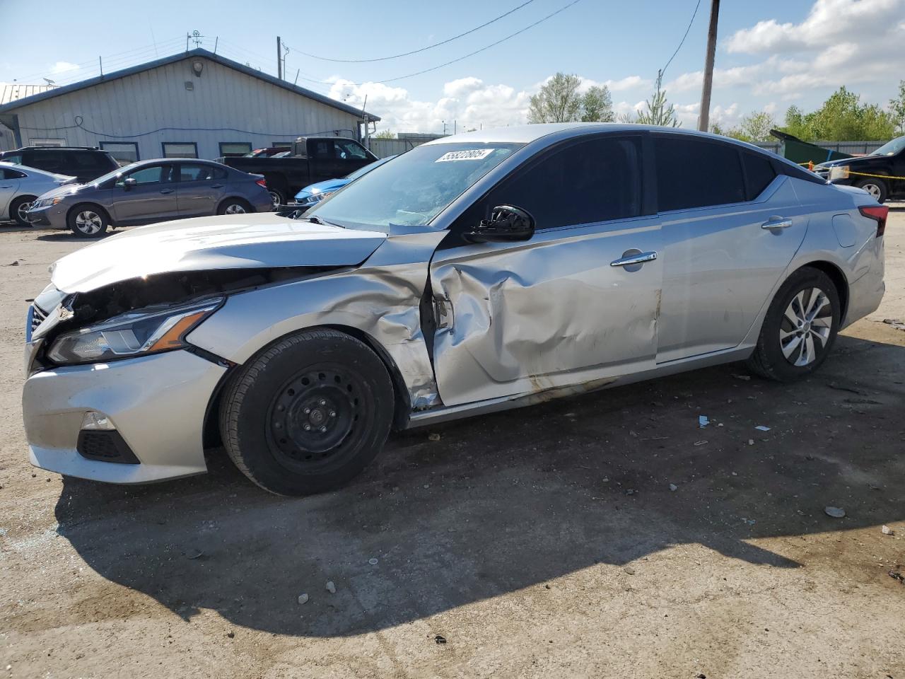 NISSAN ALTIMA S
