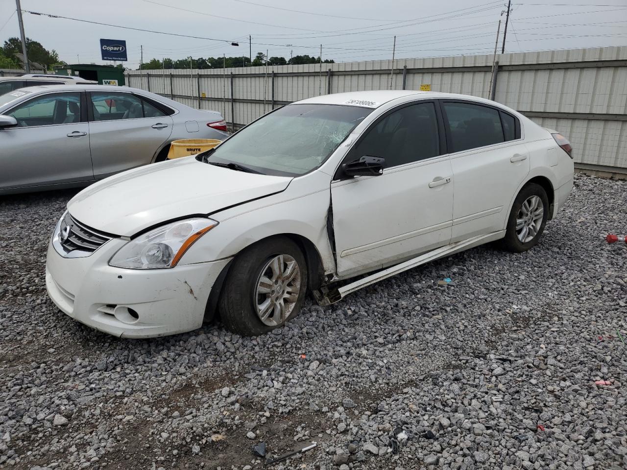 NISSAN ALTIMA BASE