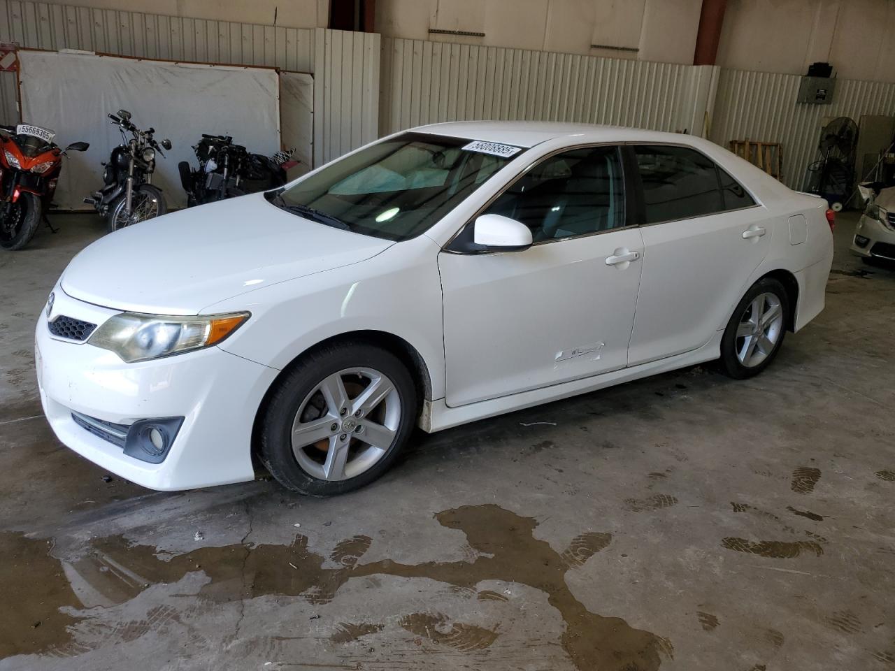 TOYOTA CAMRY L