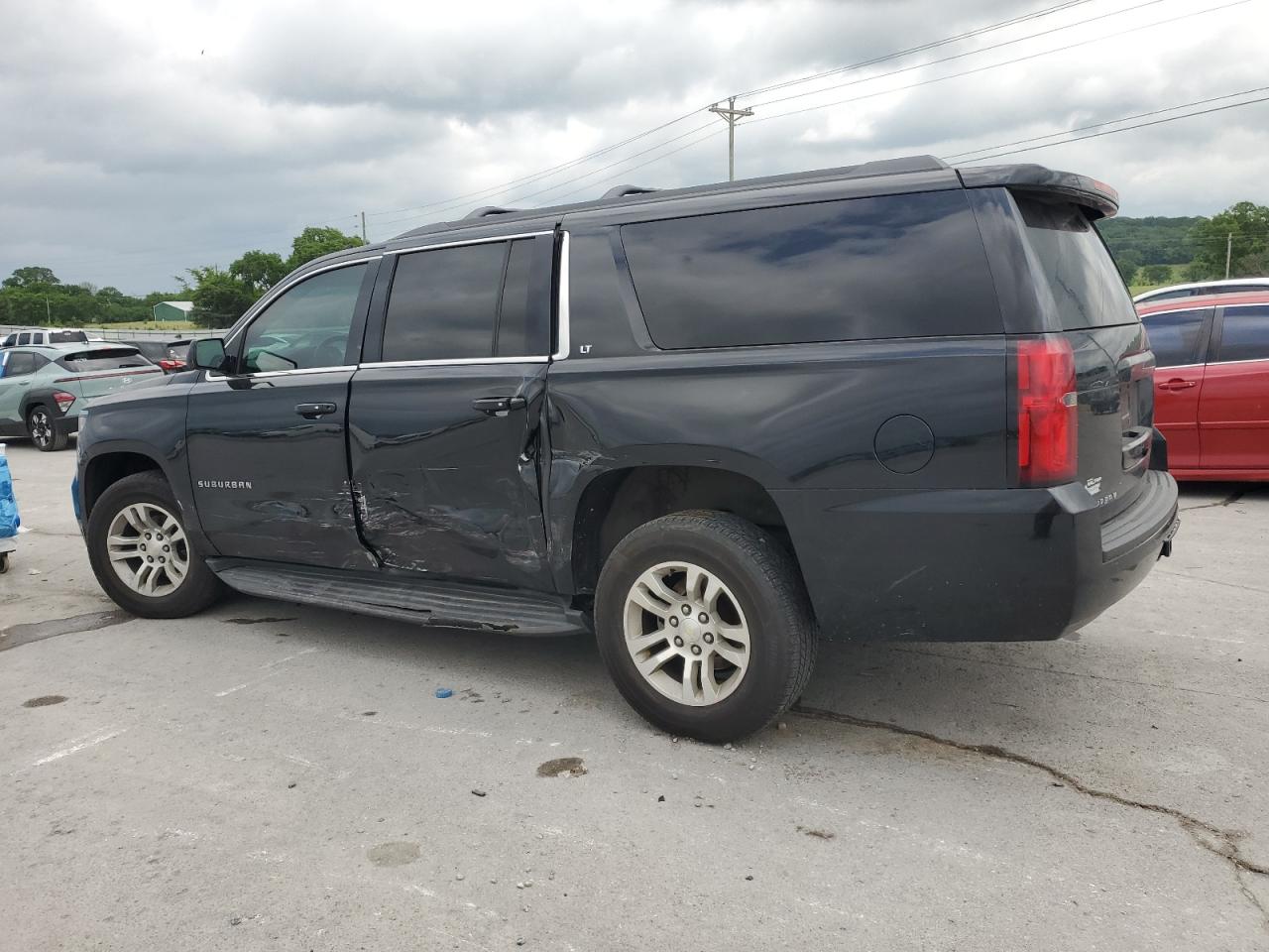 CHEVROLET SUBURBAN 2016