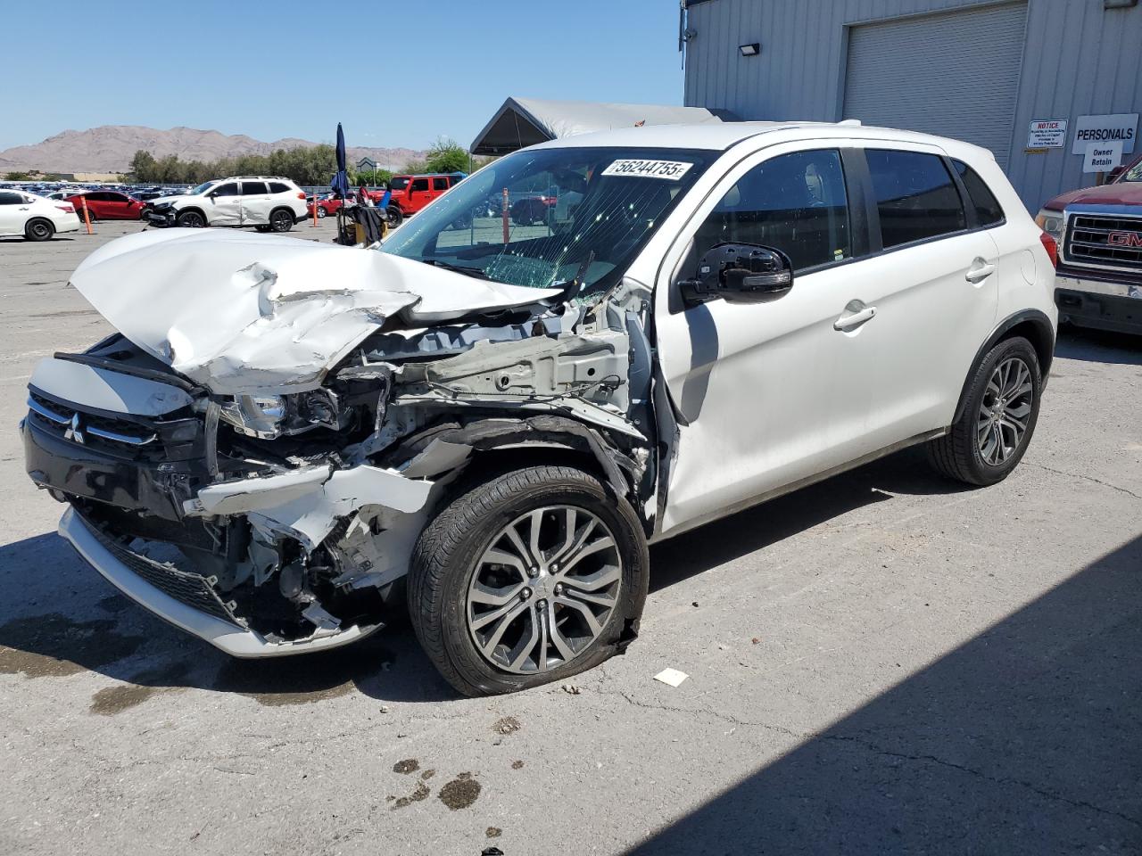  Salvage Mitsubishi Outlander