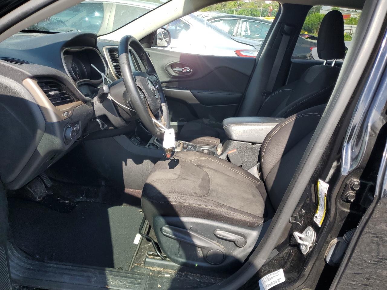 JEEP GRAND CHEROKEE LATITUDE