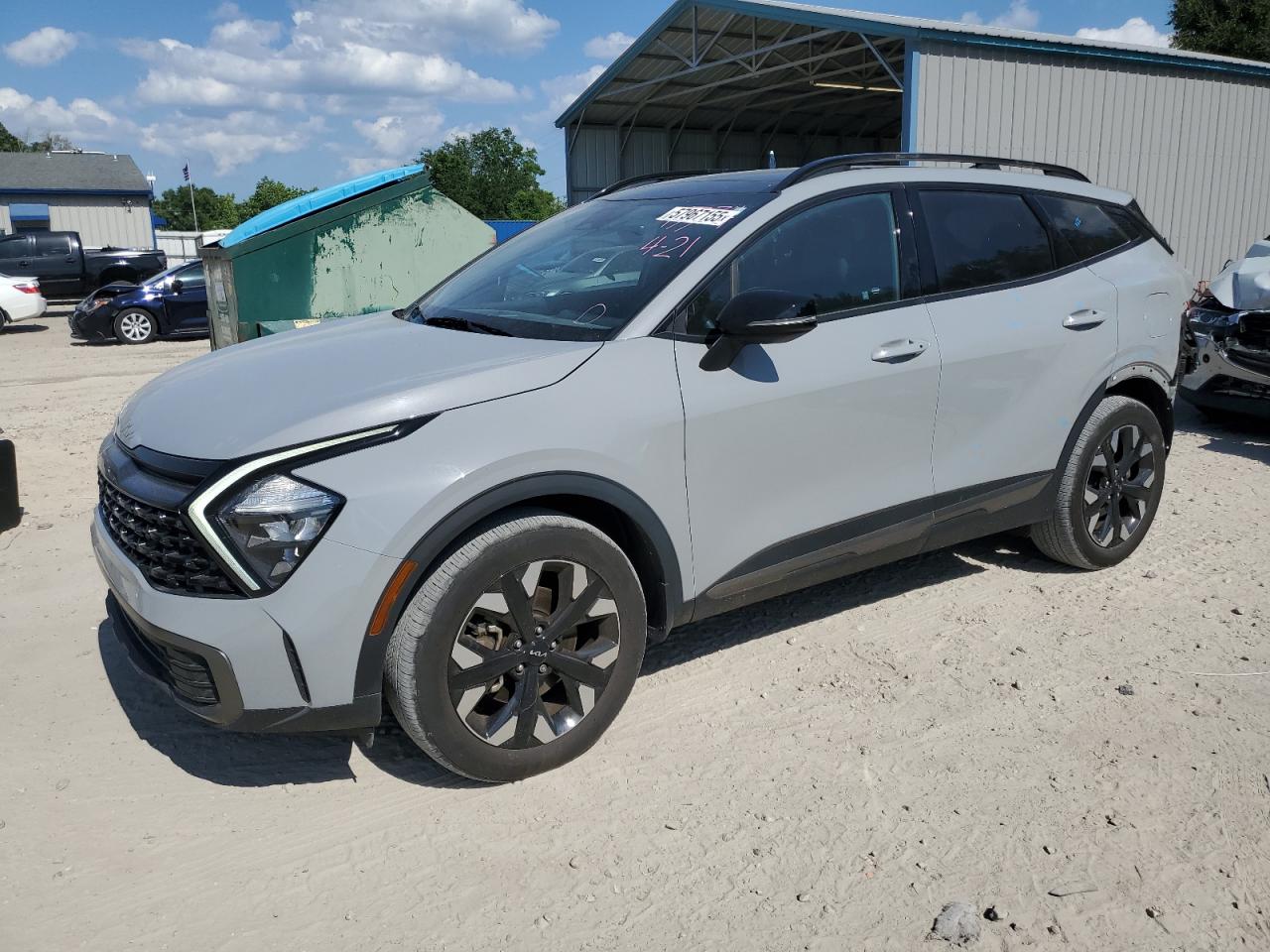 KIA SPORTAGE X LINE