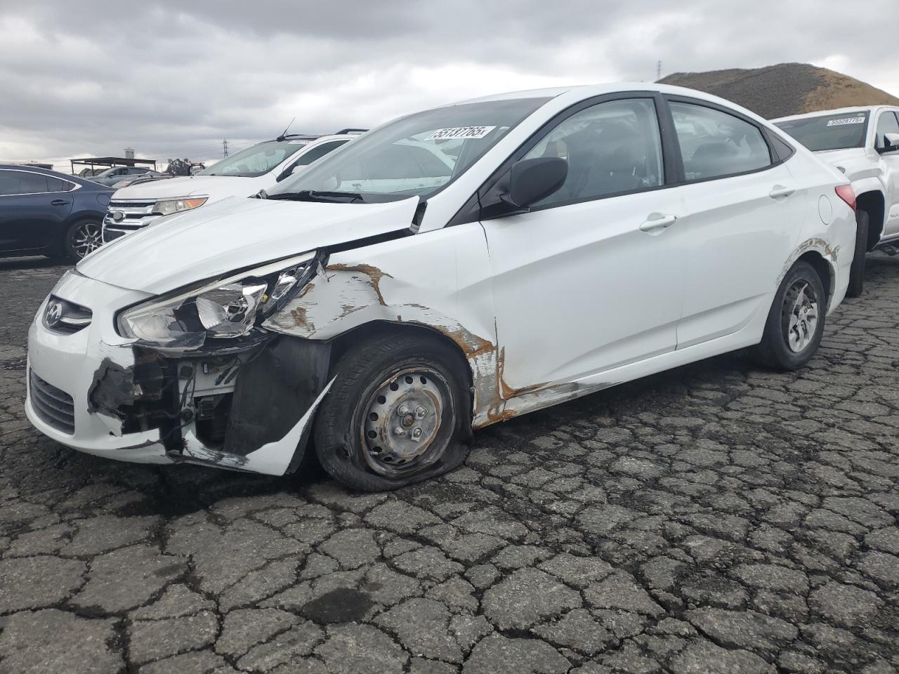  Salvage Hyundai ACCENT