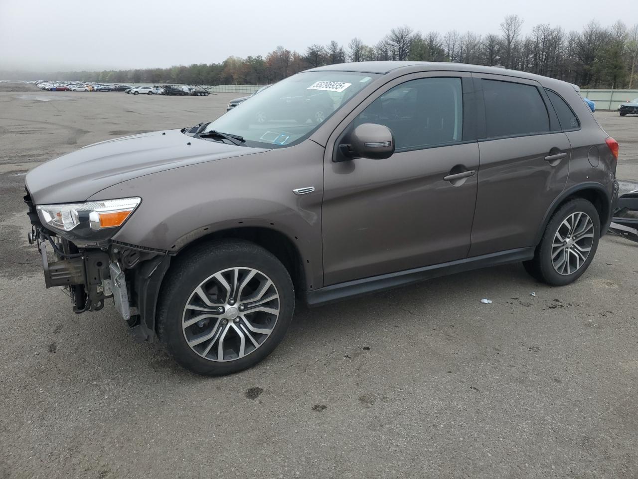 MITSUBISHI OUTLANDER ES