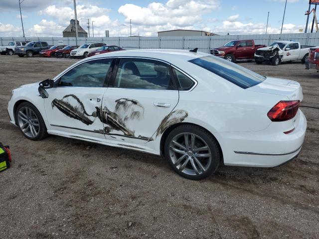 2017 VOLKSWAGEN PASSAT R-L - 1VWDT7A39HC018272
