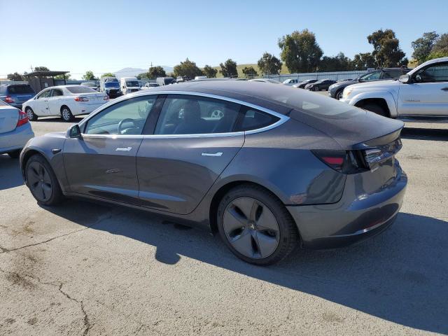 TESLA MODEL 3 2018 gray  electric 5YJ3E1EA2JF043084 photo #3