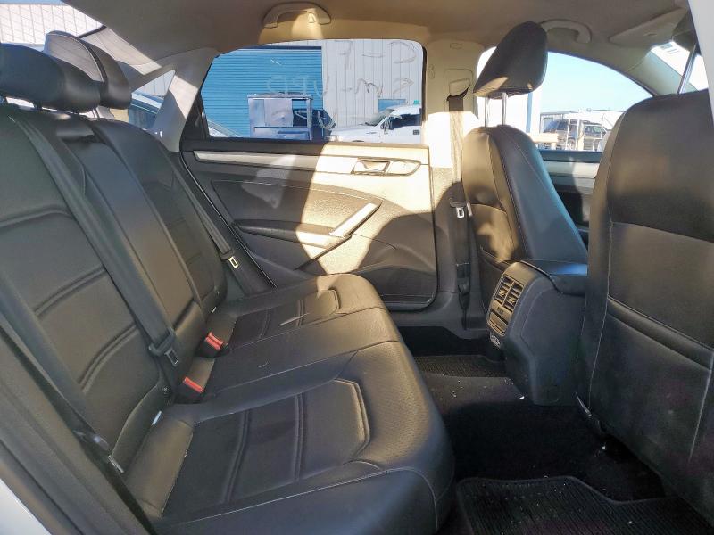 2020 VOLKSWAGEN PASSAT SE 1VWSA7A34LC027645
