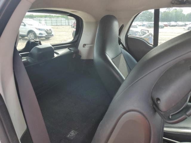 2016 SMART FORTWO WMEFJ5DA2GK140588