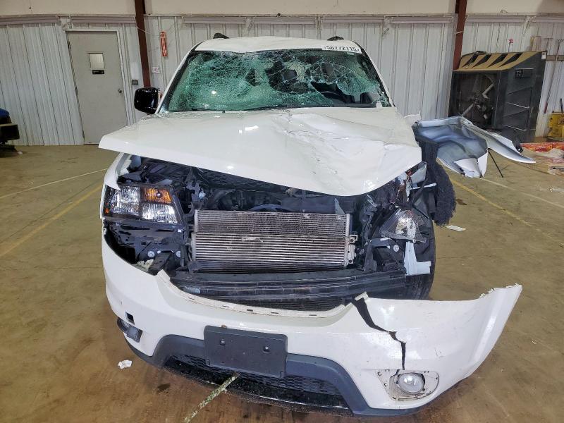 2019 DODGE JOURNEY SE 3C4PDCBB7KT846005