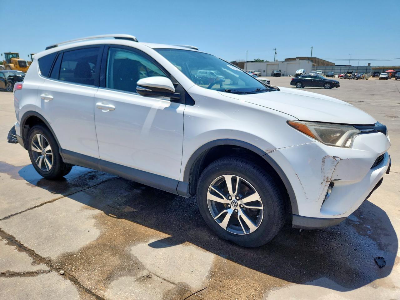 TOYOTA RAV4 XLE