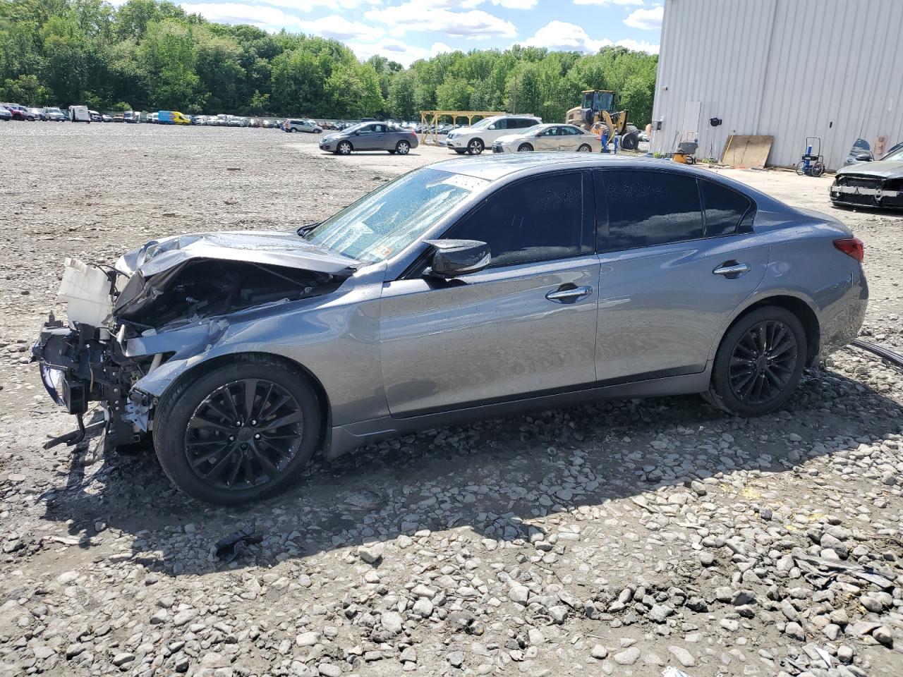 INFINITI Q50 LUXE
