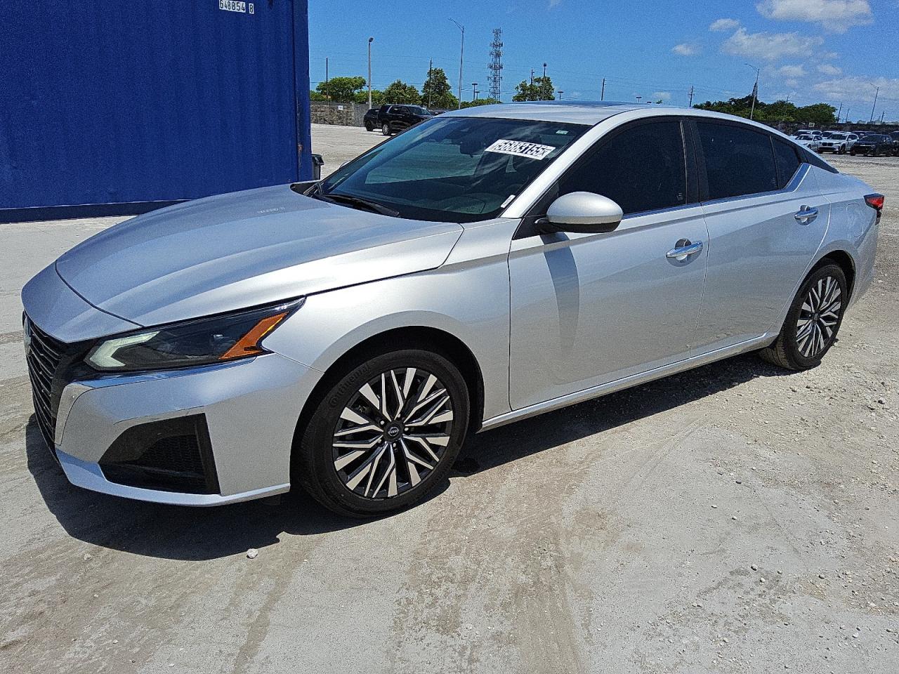 NISSAN ALTIMA SV