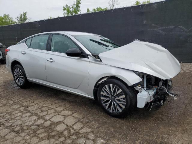 Vin: 1n4bl4dv0rn377110, lot: 58957815, nissan altima sv 20244
