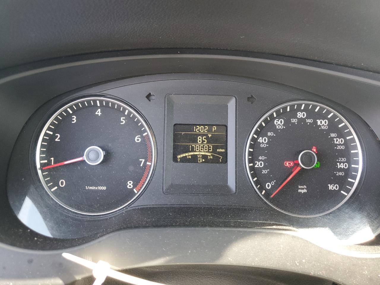 Volkswagen Jetta sel 2012