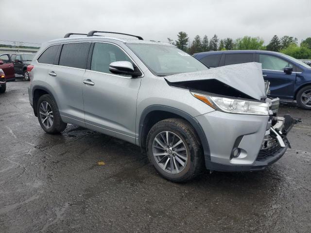 Vin: 5tdjzrfh1hs375710, lot: 57256195, toyota highlander se 20174