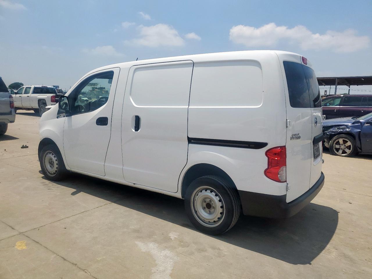 NISSAN NV200 2.5S
