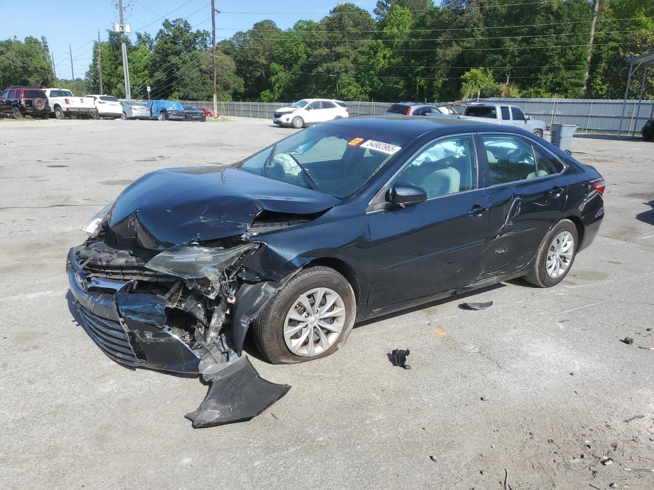 TOYOTA CAMRY LE