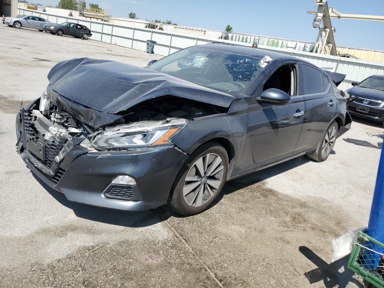 NISSAN ALTIMA SV