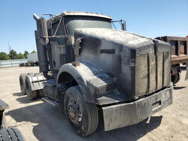 KENWORTH T800 2005 burn tractor diesel 1XKDD09X95J114803 photo #1