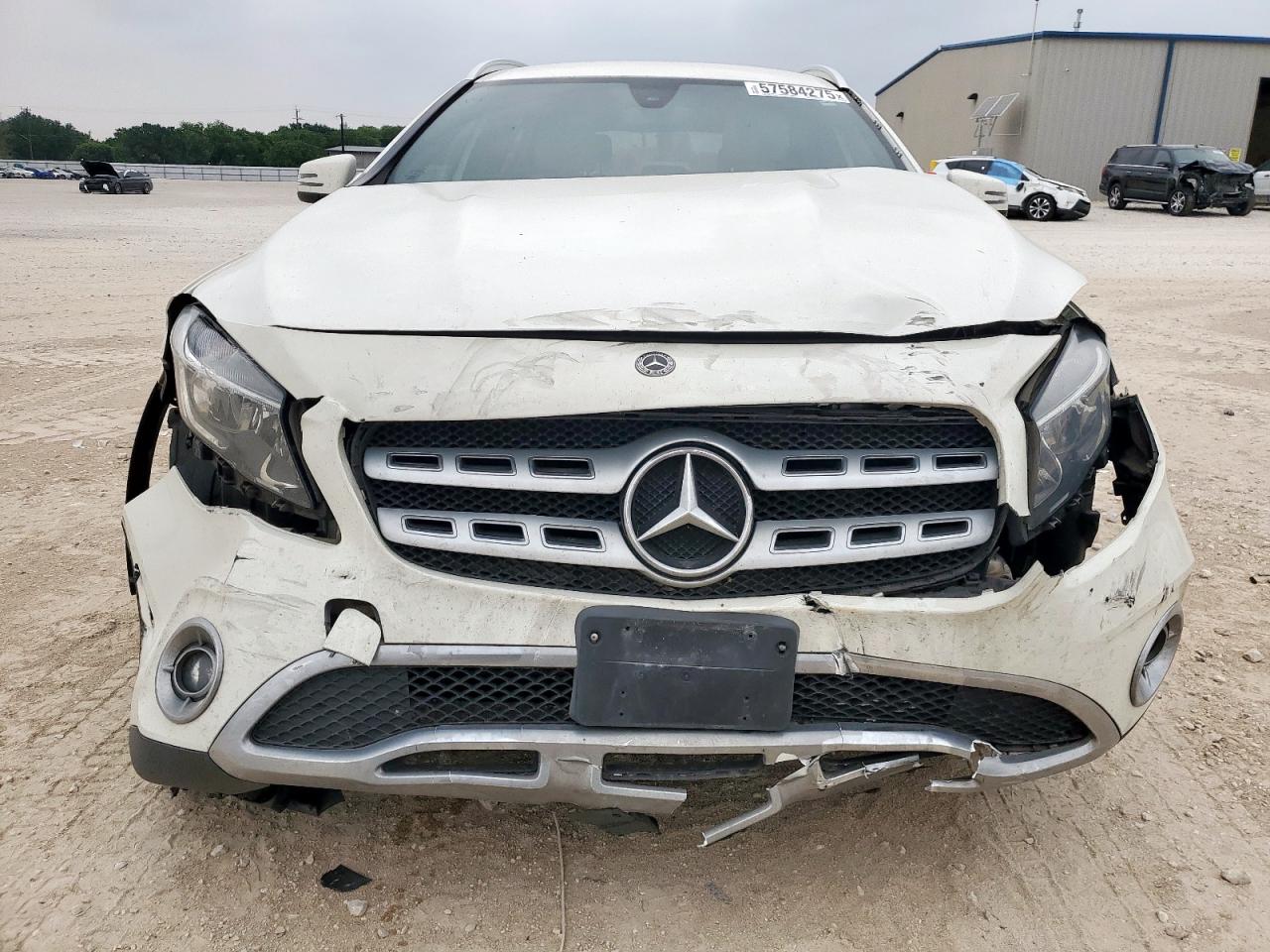MERCEDES-BENZ GLA-CLASS 2018