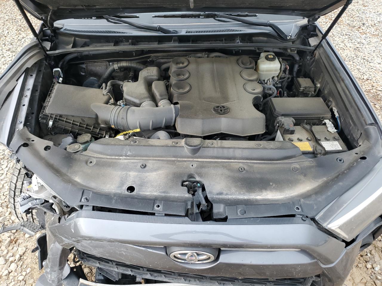 TOYOTA 4RUNNER SR5/SR5 PREMIUM