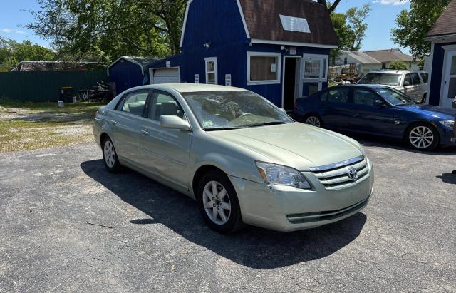 TOYOTA AVALON XL