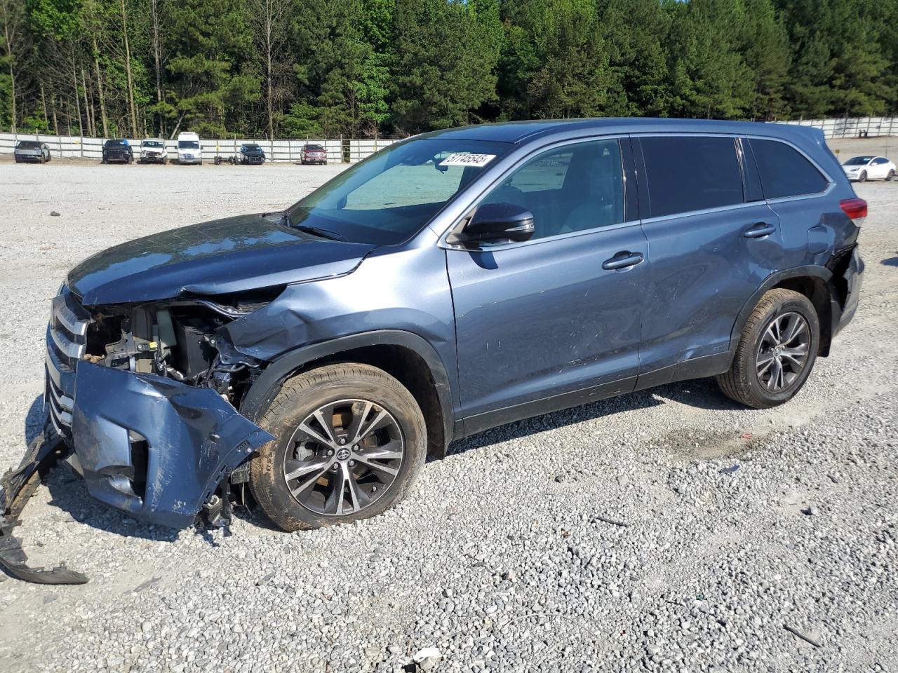 TOYOTA HIGHLANDER LE