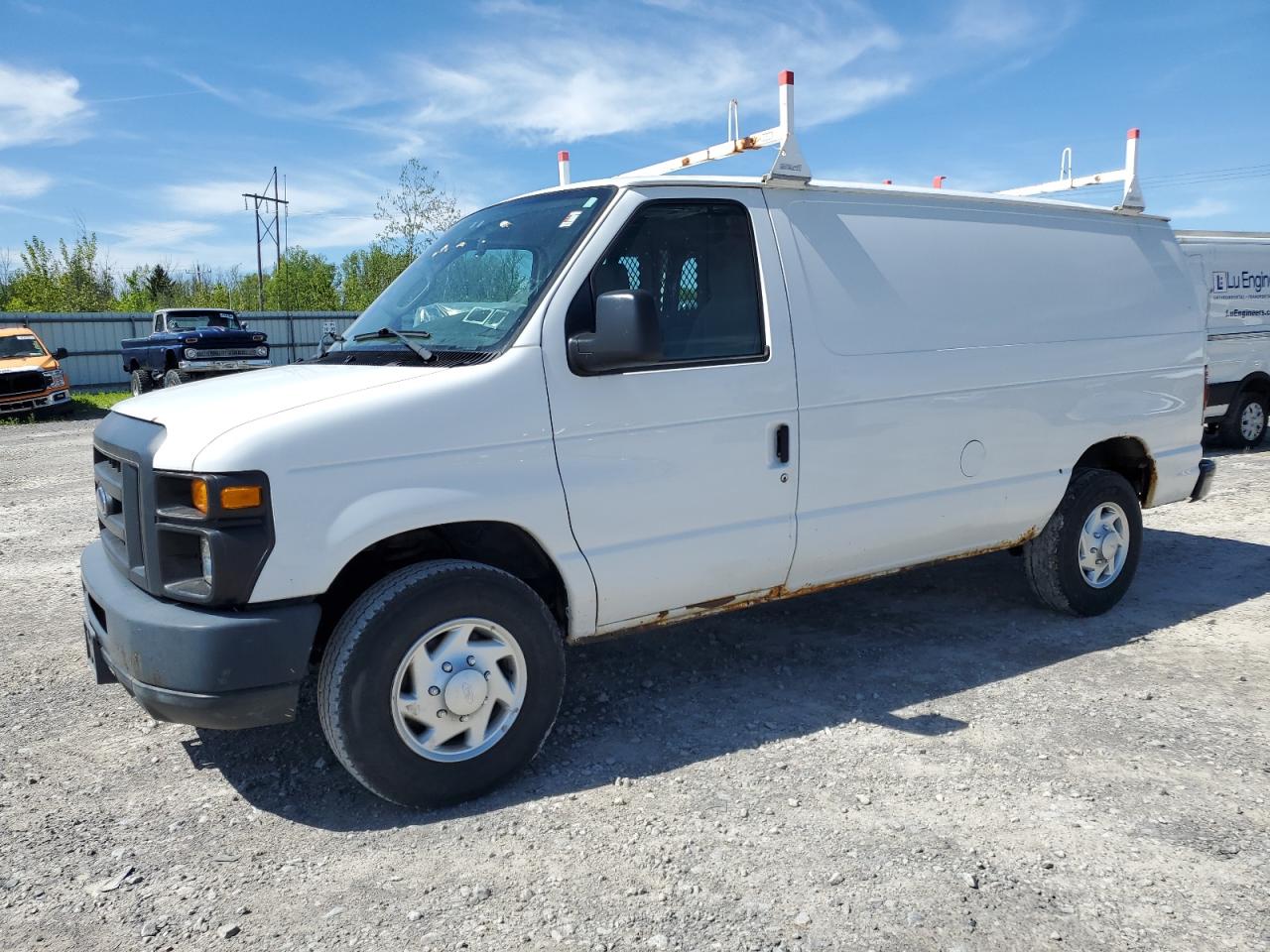 FORD ECONOLINE E250 VAN