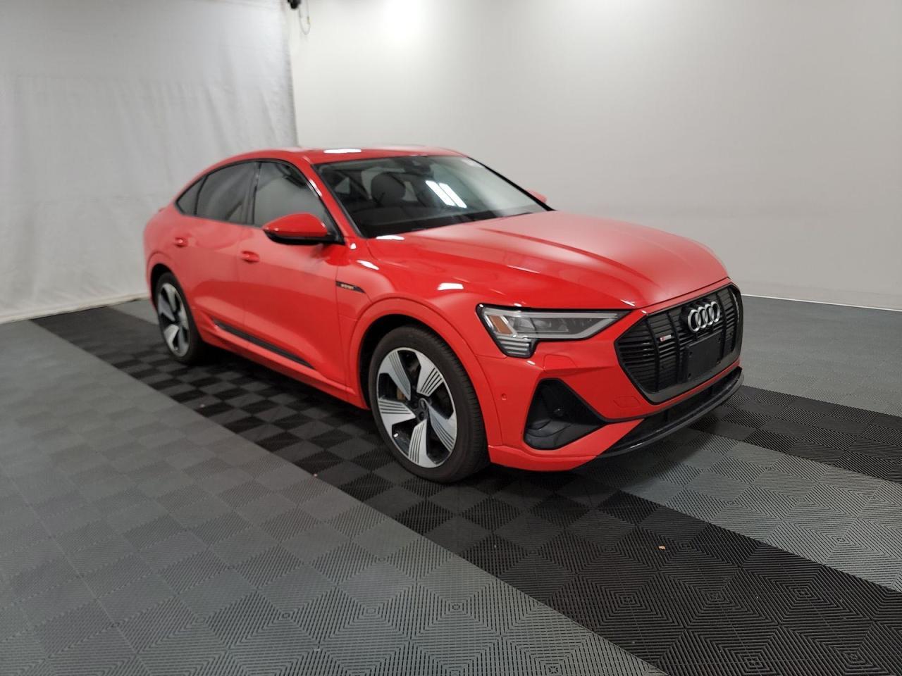 AUDI E-TRON 2021