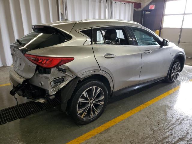 2017 INFINITI QX30 BASE SJKCH5CR9HA025589