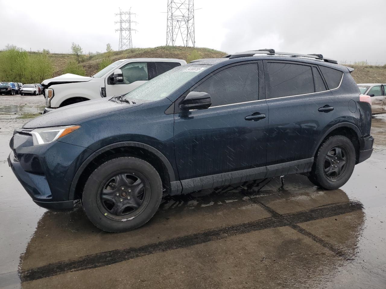 TOYOTA RAV4 LE