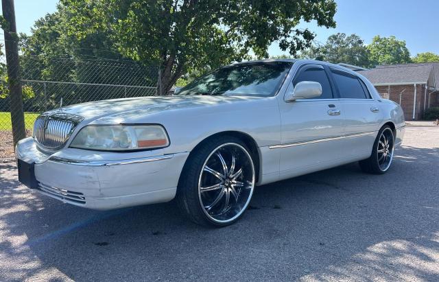 LINCOLN TOWN CAR S 2006 beige sedan 4d gas 1LNHM82W36Y611718 photo #3