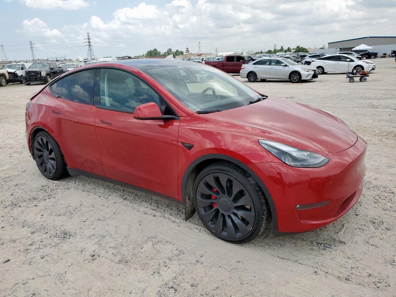 Tesla Model y 2023