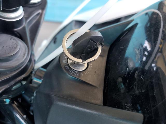 2022 KTM 390 DUKE MD2JPJ406NC234563