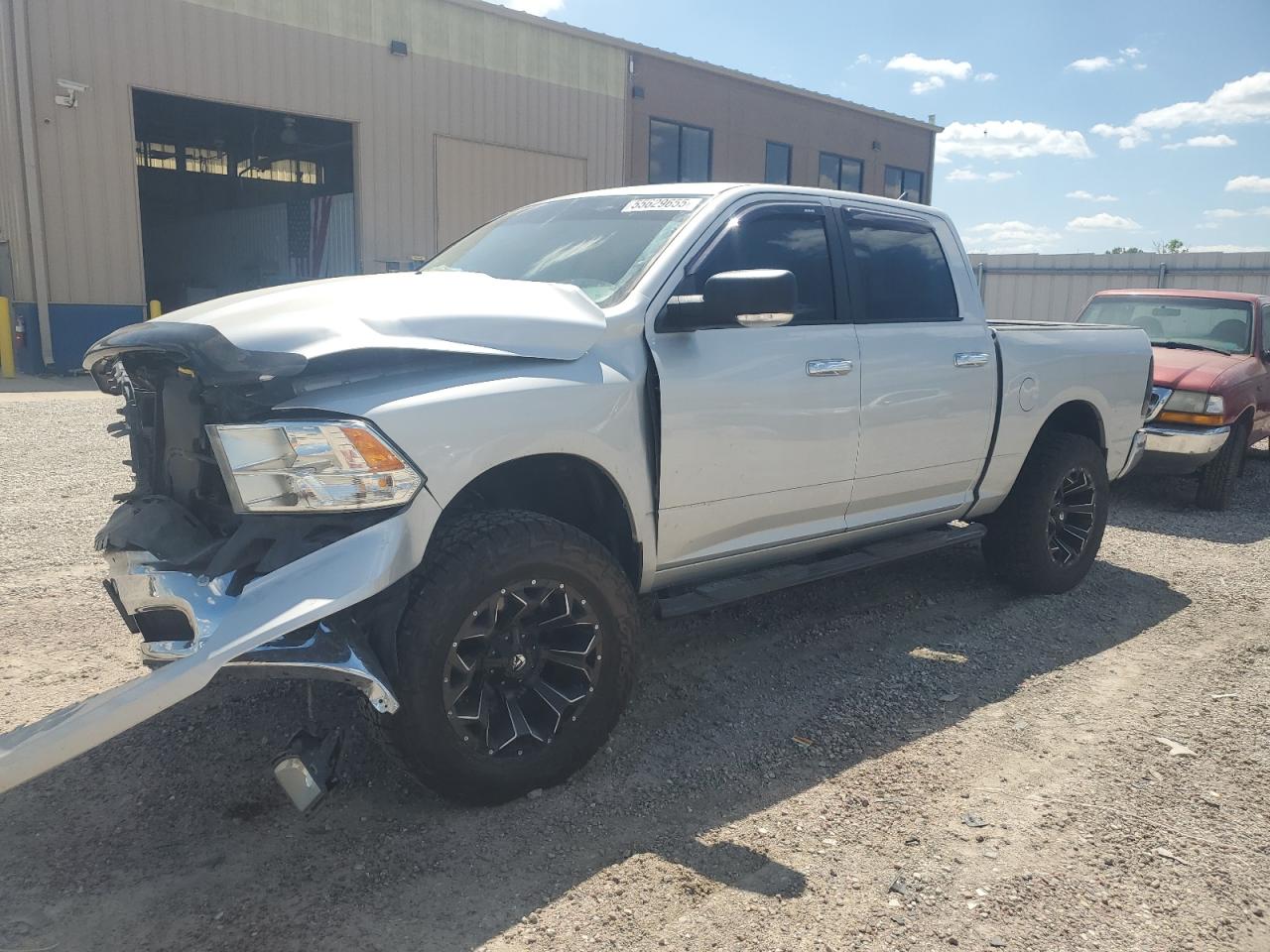 RAM 1500 SLT