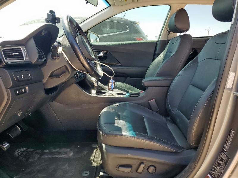 2017 KIA NIRO EX TO KNDCE3LC4H5093089