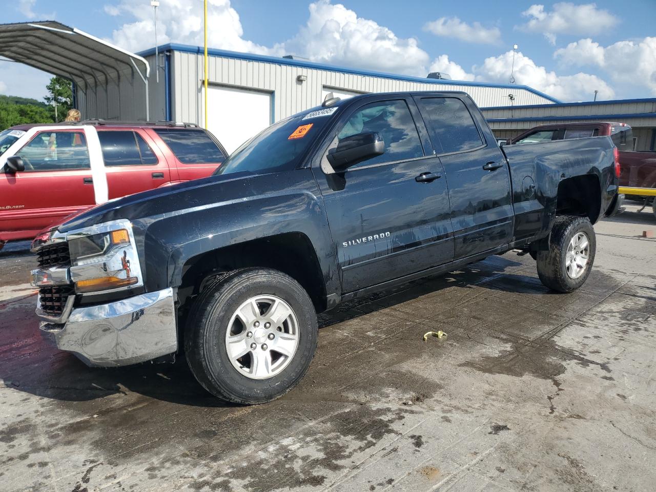 CHEVROLET SILVERADO C1500 LT