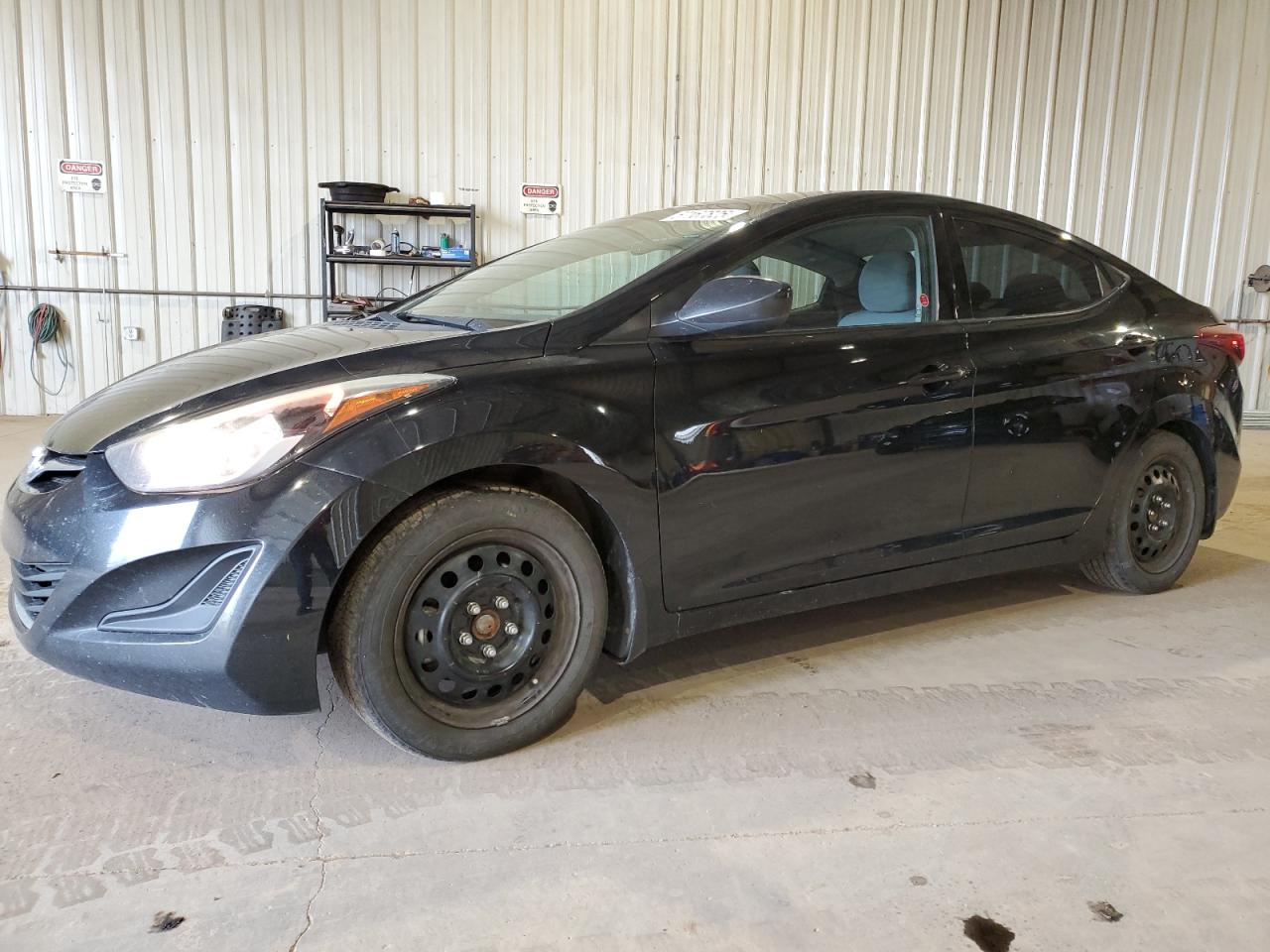 HYUNDAI ELANTRA SE