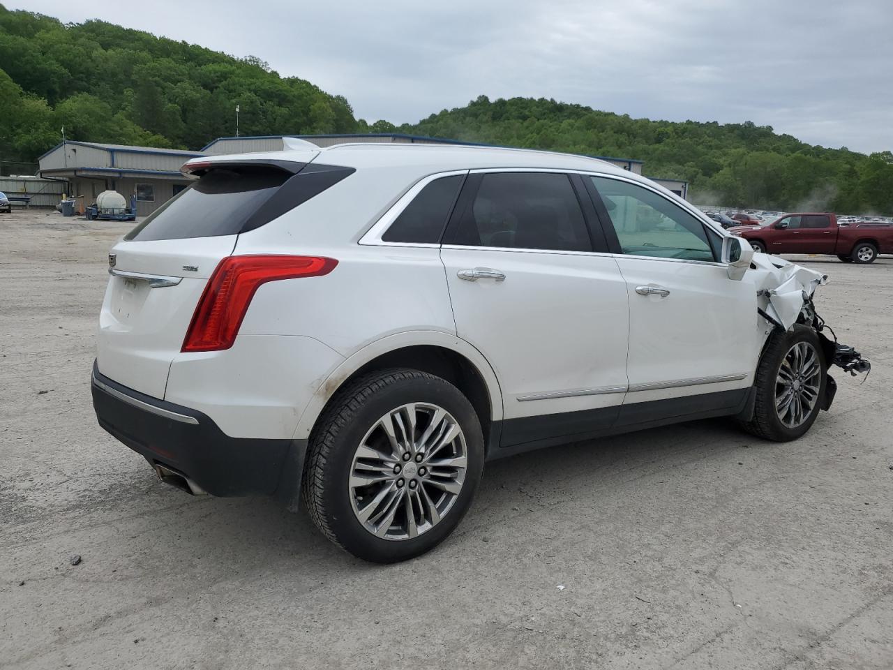 CADILLAC XT5 PREMIUM LUXURY