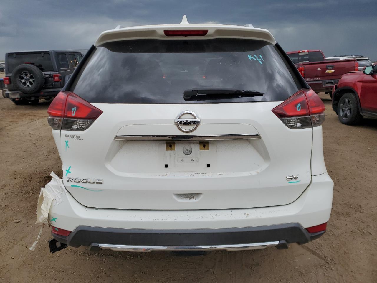 Nissan Rogue s 2017
