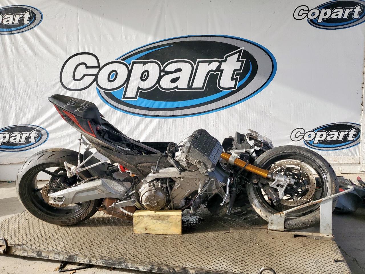  Salvage Aprilia RS 660