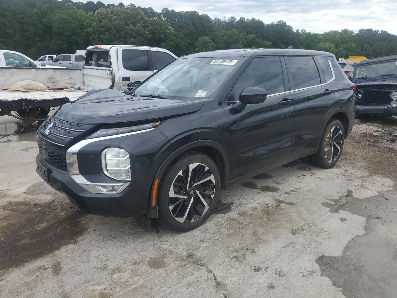 MITSUBISHI OUTLANDER SE
