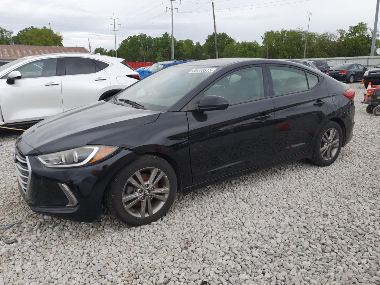 HYUNDAI ELANTRA SE