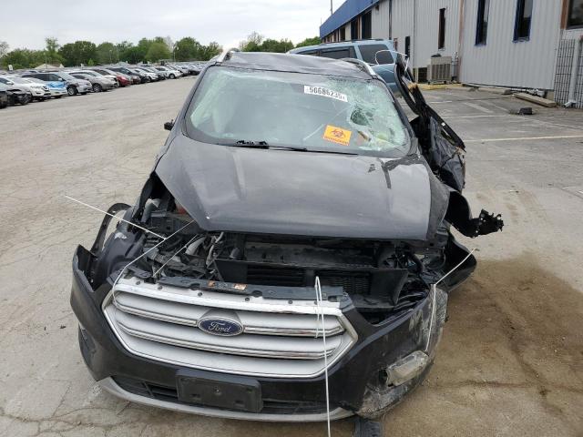 2019 FORD ESCAPE TIT 1FMCU9J92KUA82033