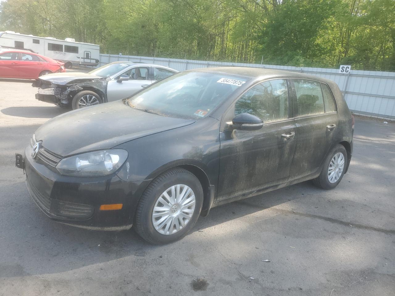 VOLKSWAGEN GOLF